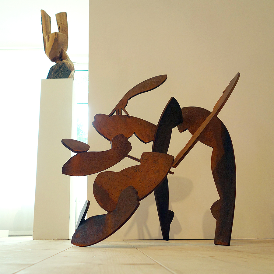 Abstraktion I `Bewegungsrausch´, Stahl, H 102cm